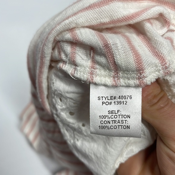 Skies are Blue Striped Tie Back Eyelet Detail Top Size Small S - Picture 5 of 7